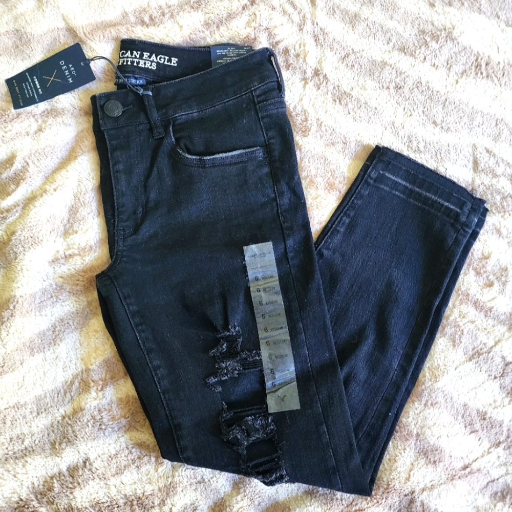 AE Jeans Size 6